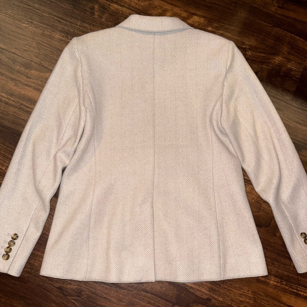 Ann Taylor Tan Blazer - Size 4P - Picture 3 of 8